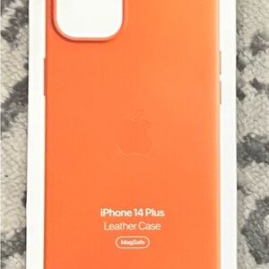 Apple iPhone 14 Plus Leather Case - Vibrant Orange